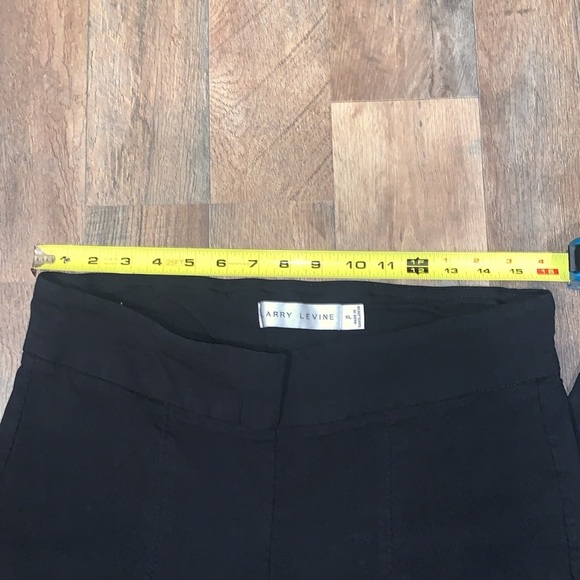 Larry Levine Ankle Length Black Pants. Size XL. - Picture 9 of 10